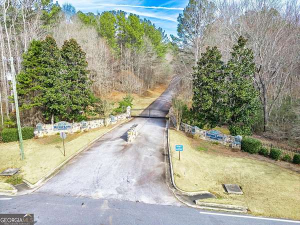 12.7 Acres of Land for Sale in Fayetteville, Georgia