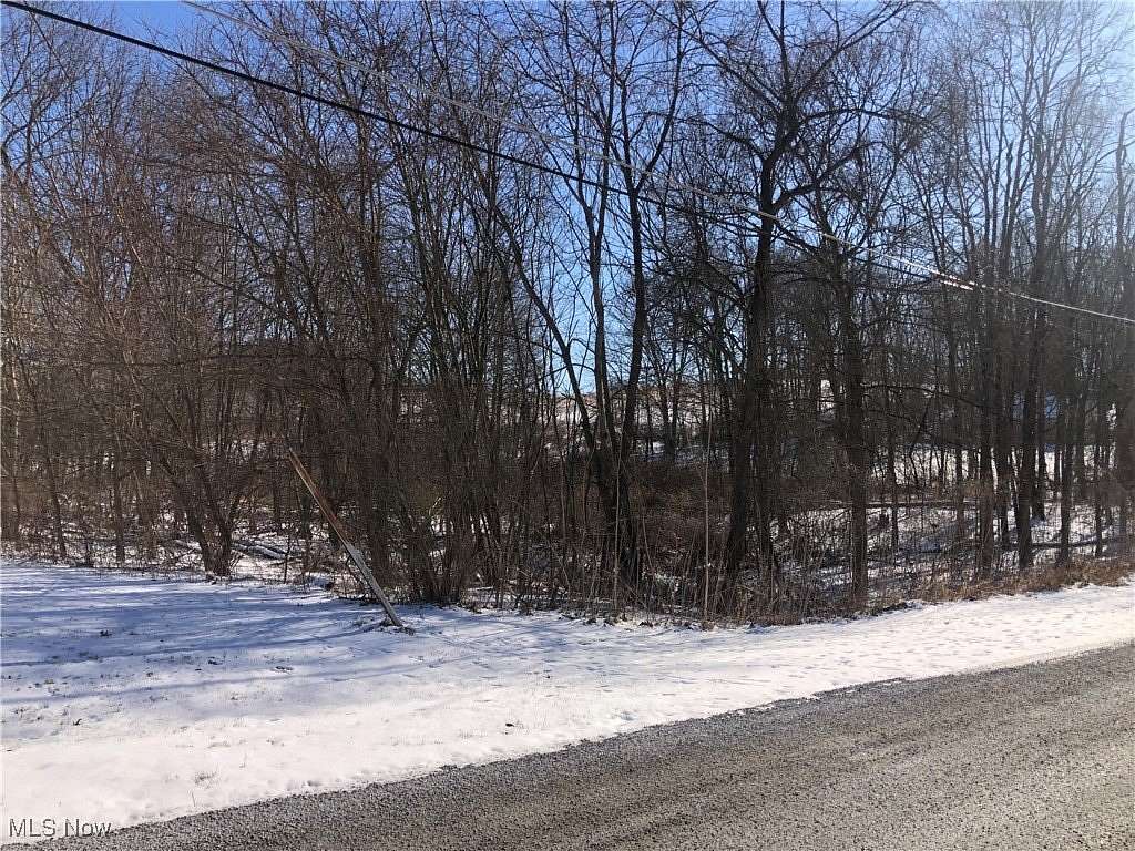 0.95 Acres of Residential Land for Sale in Magnolia, Ohio
