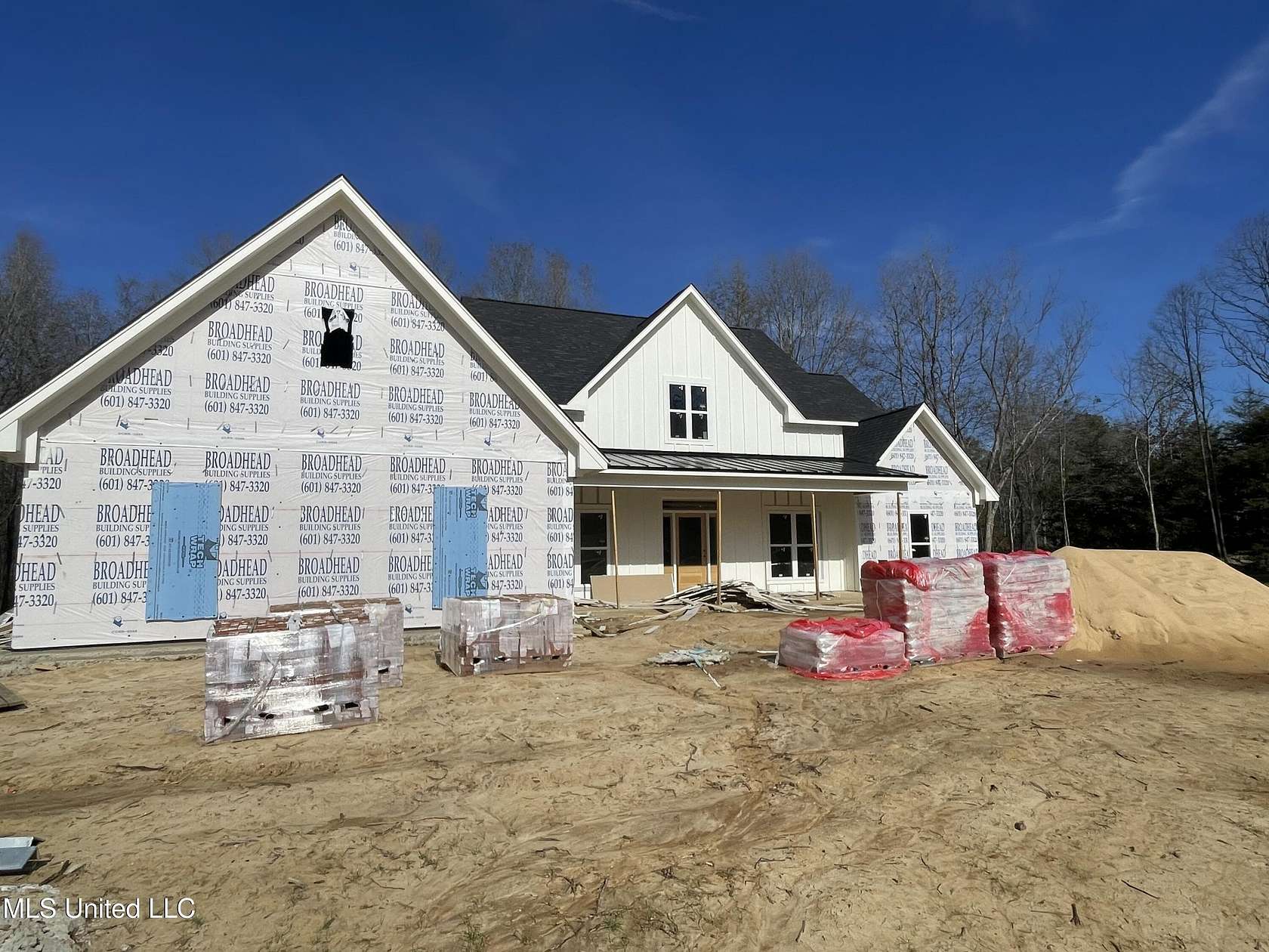 2.5 Acres of Residential Land with Home for Sale in Flora, Mississippi