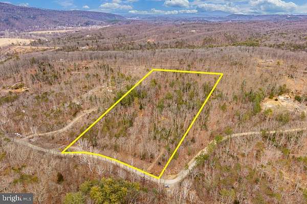 7 Acres of Land for Sale in Springfield, West Virginia