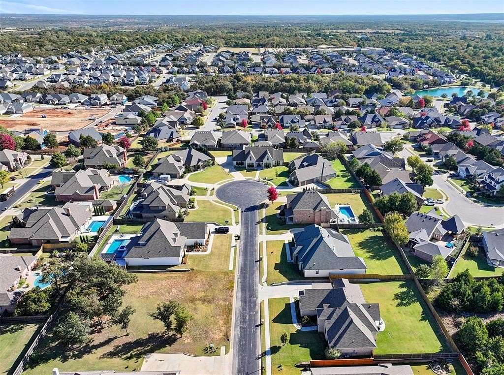 0.35 Acres of Residential Land for Sale in Edmond, Oklahoma