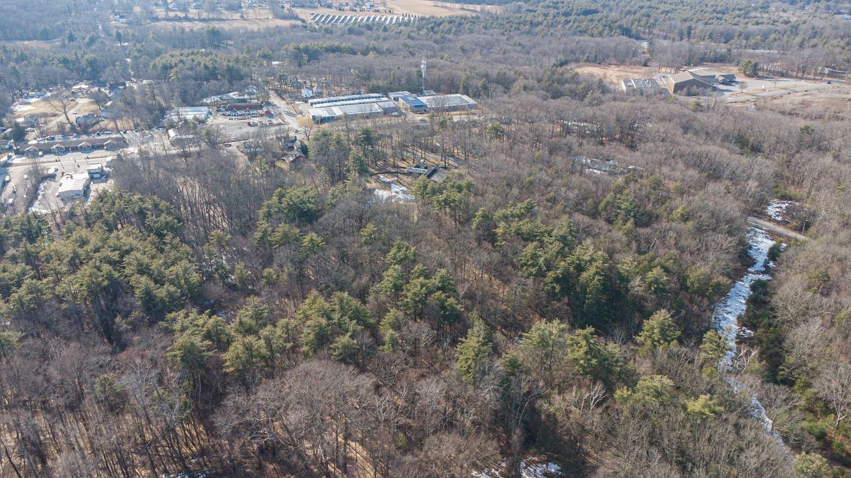 34 Acres of Recreational & Residential Land for Sale in Lunenburg, Massachusetts