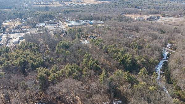 34 Acres of Recreational & Residential Land for Sale in Lunenburg, Massachusetts