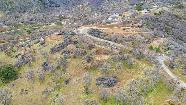 0.73 Acres of Residential Land for Sale in Tehachapi, California