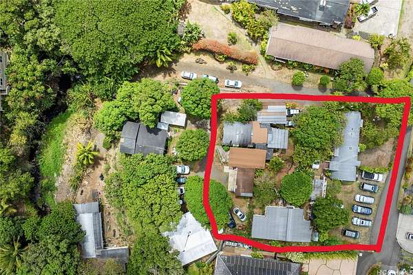 0.5 Acres of Residential Land with Home for Sale in Honolulu, Hawaii