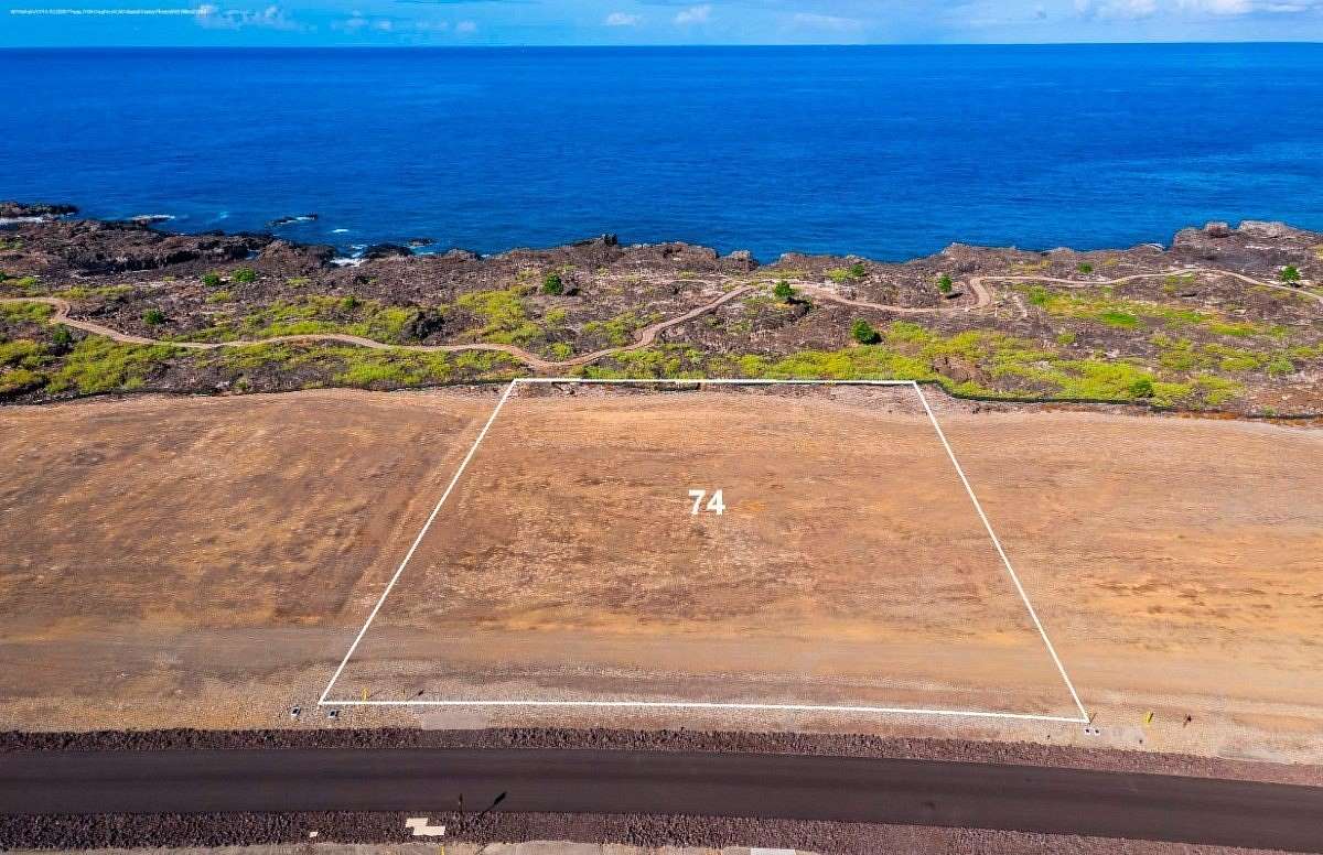 1 Acre of Residential Land for Sale in Kealakekua, Hawaii