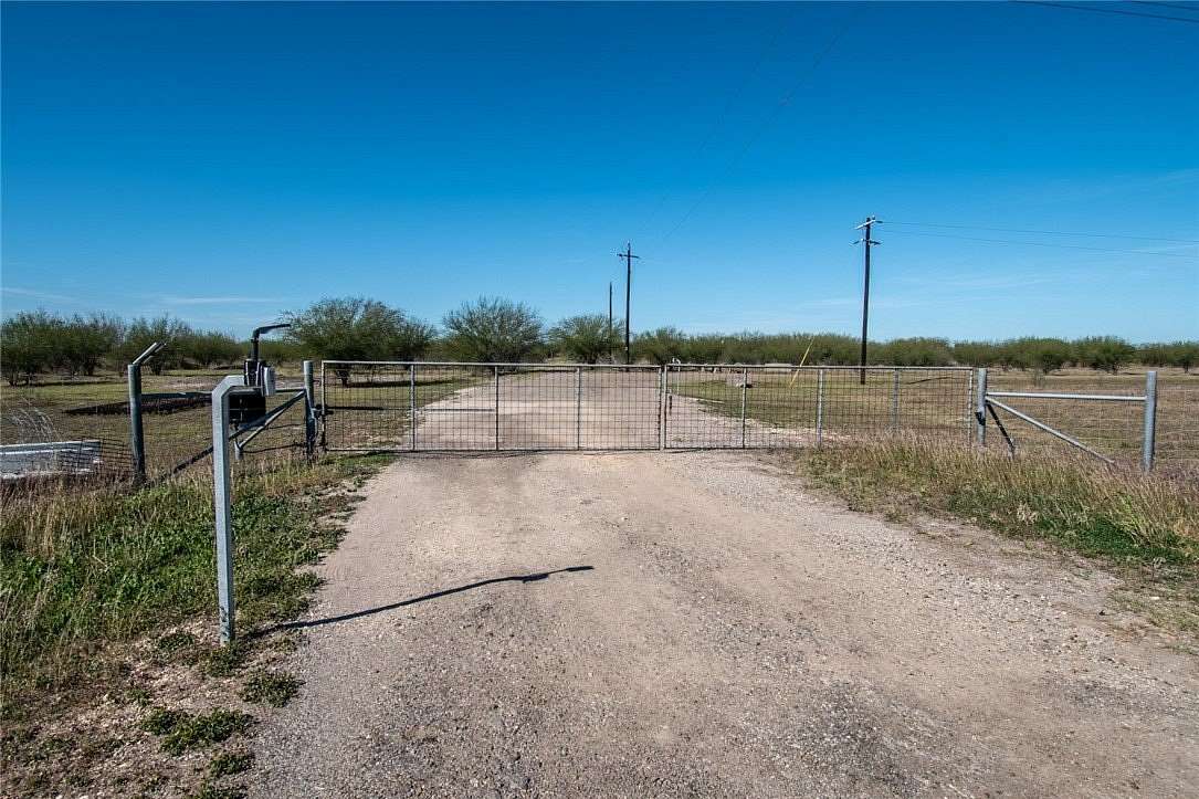 10.1 Acres of Land for Sale in Robstown, Texas