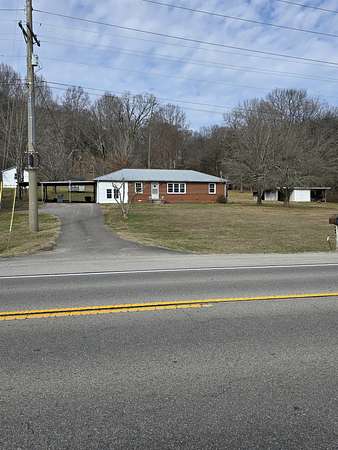 5.1 Acres of Residential Land with Home for Sale in Pulaski, Tennessee