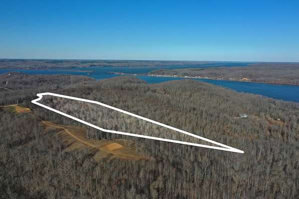 18.7 Acres of Land for Sale in Stewart, Tennessee