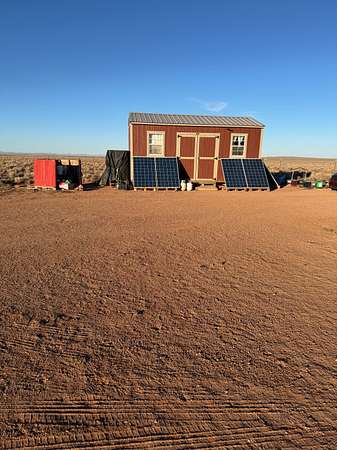 9.86 Acres of Land with Home for Sale in Holbrook, Arizona