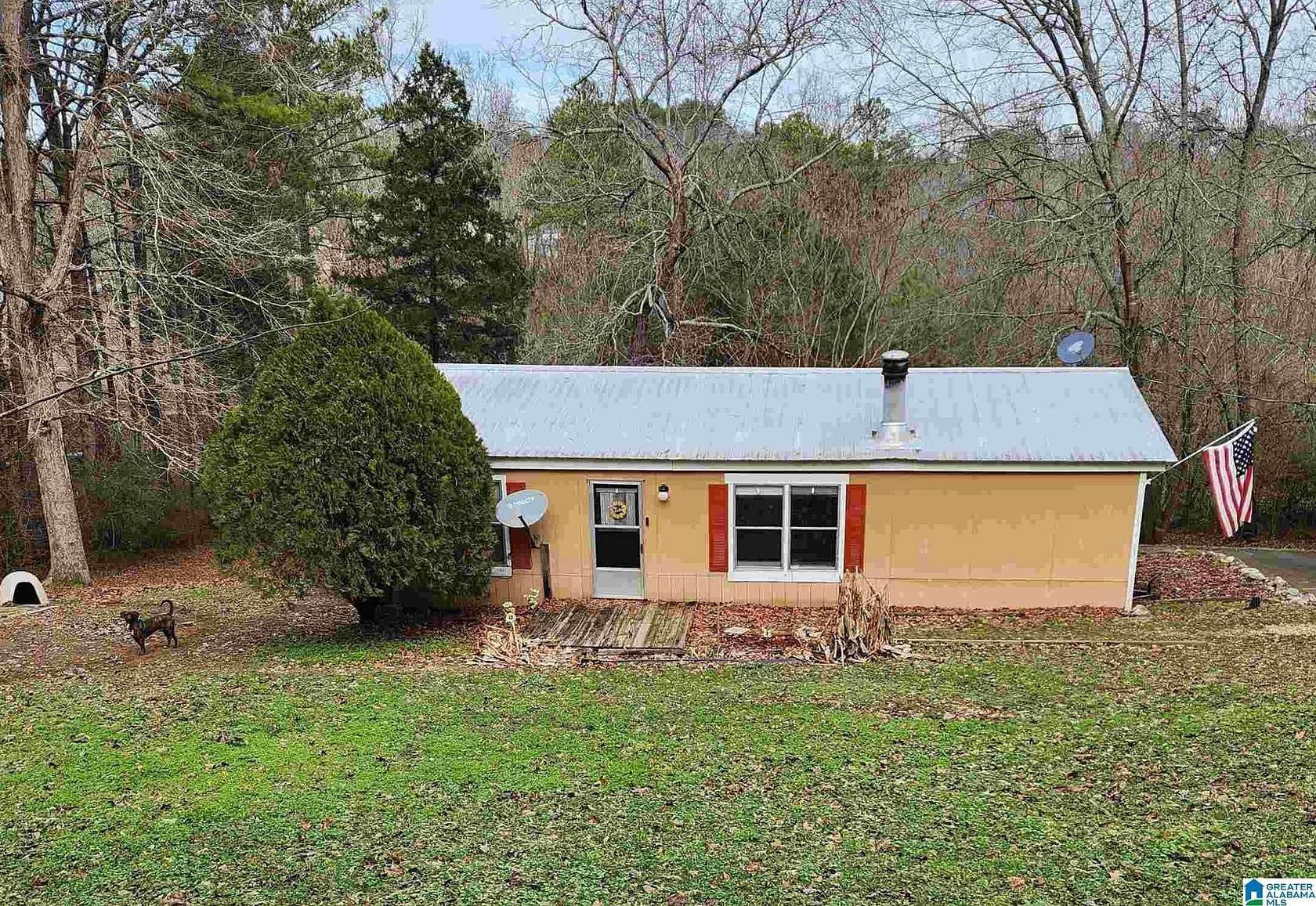 1.5 Acres of Land with Home for Sale in Trafford, Alabama