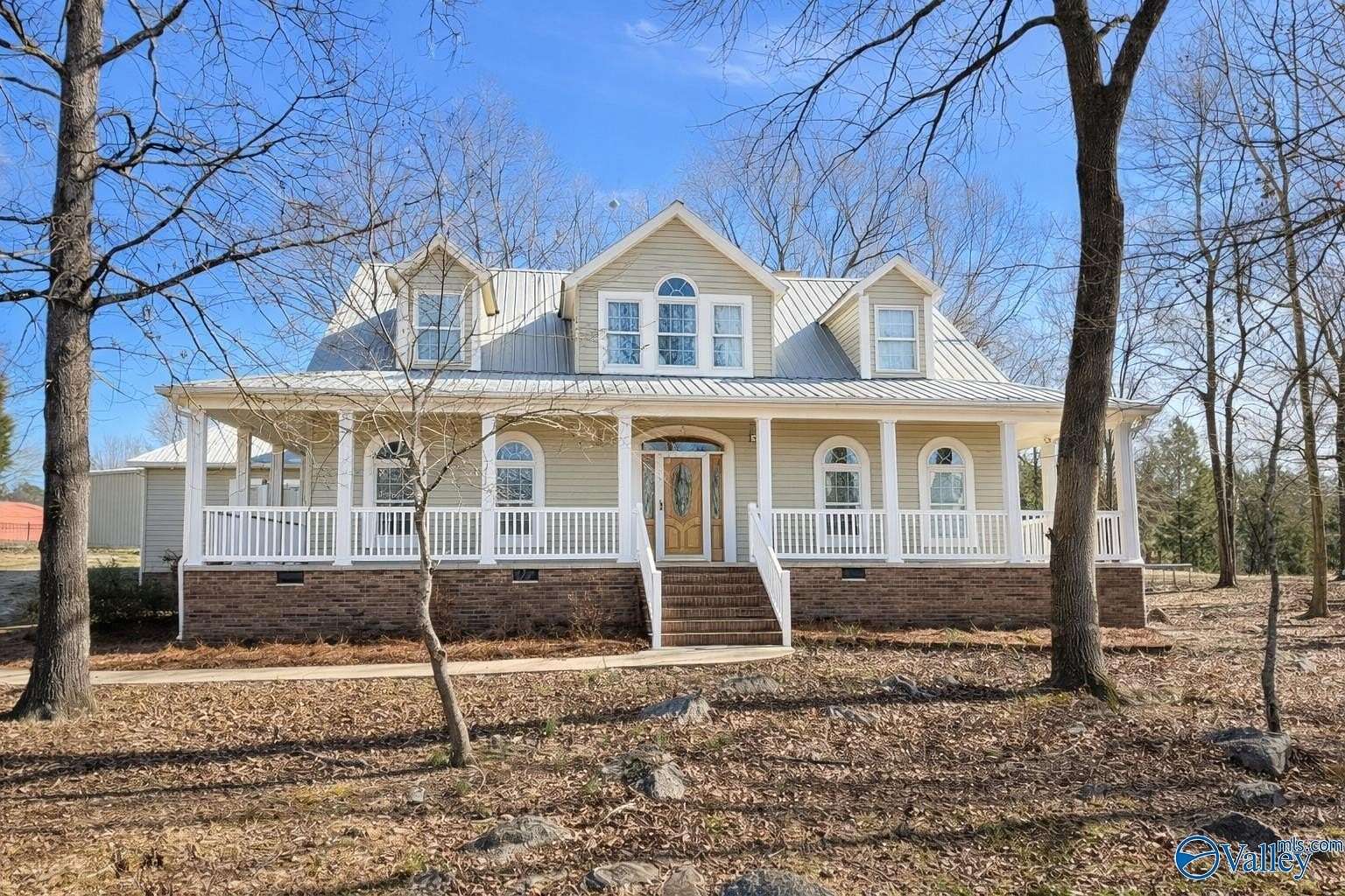 1.7 Acres of Residential Land with Home for Sale in Leesburg, Alabama