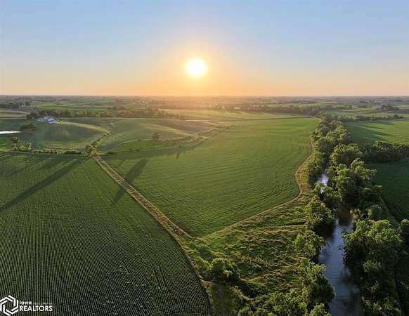 281 Acres of Land for Sale in Newton, Iowa