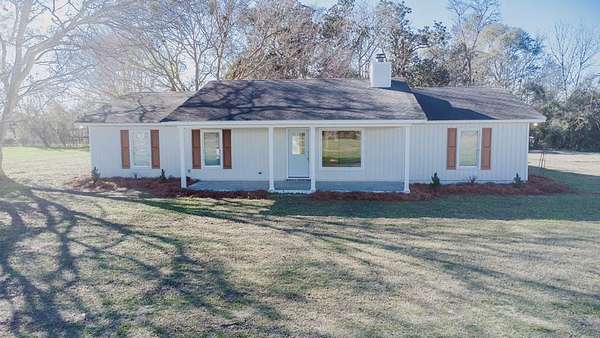 8.17 Acres of Land with Home for Sale in Hahira, Georgia