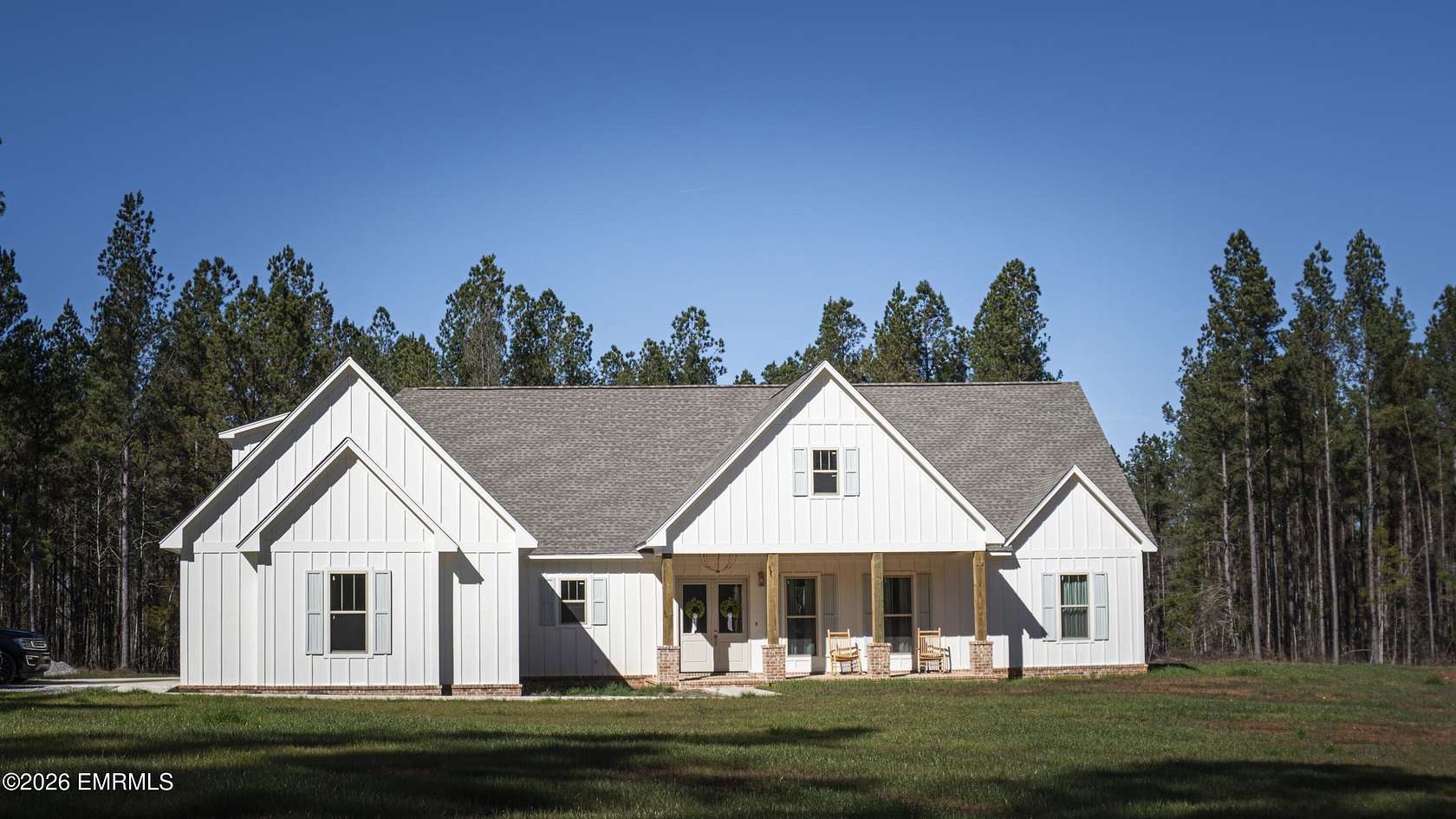 62 Acres of Land with Home for Sale in De Kalb, Mississippi