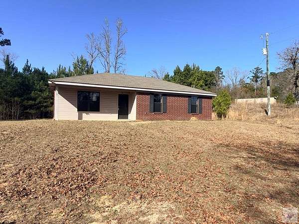 2 Acres of Land with Home for Sale in Jefferson, Texas