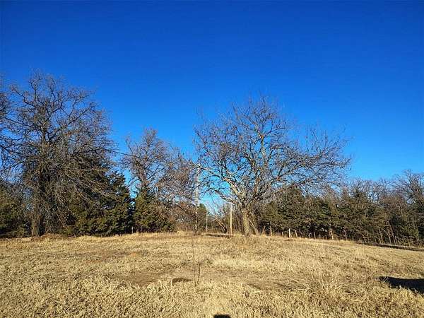 4.28 Acres of Residential Land for Sale in Guthrie, Oklahoma