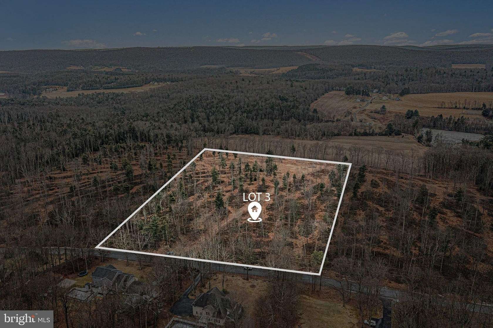 8 Acres of Residential Land for Sale in Barnesville, Pennsylvania