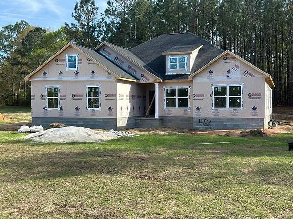 1.5 Acres of Land with Home for Sale in Cairo, Georgia