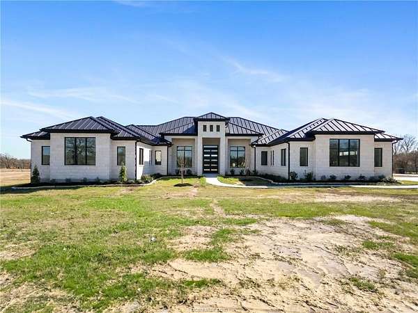 2.85 Acres of Residential Land with Home for Sale in College Station, Texas