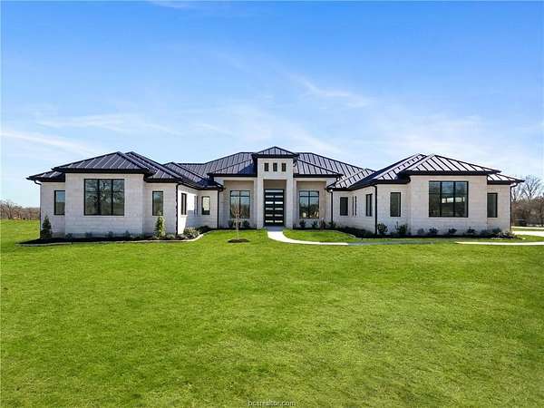 2.85 Acres of Residential Land with Home for Sale in College Station, Texas