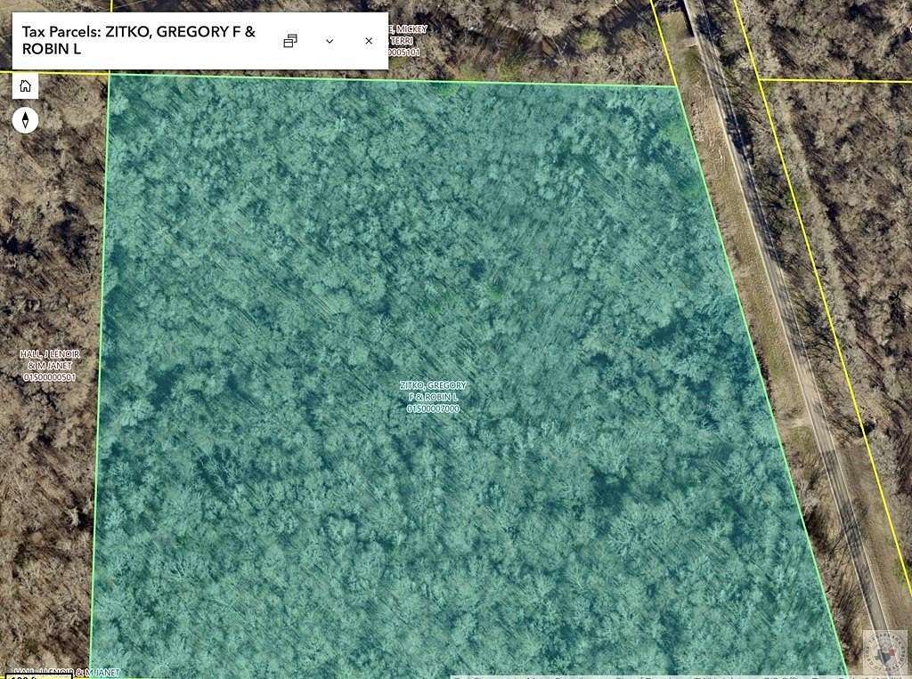 20 Acres of Recreational Land for Sale in De Kalb, Texas