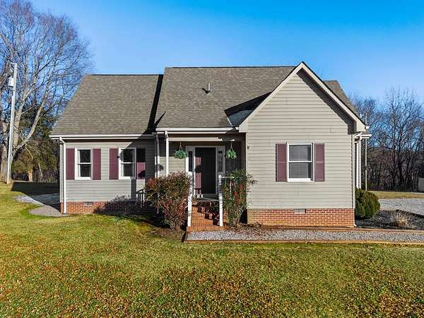 2.74 Acres of Land with Home for Sale in Crewe, Virginia