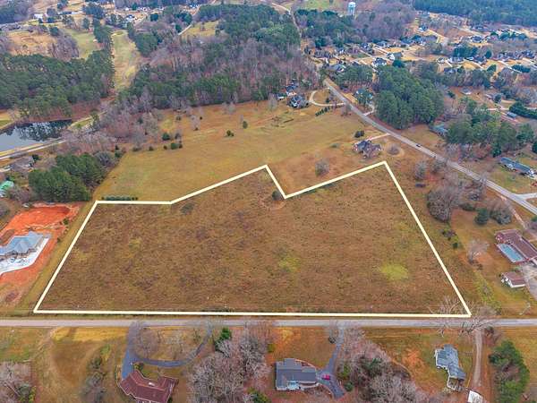 9.16 Acres of Residential Land for Sale in Inman, South Carolina