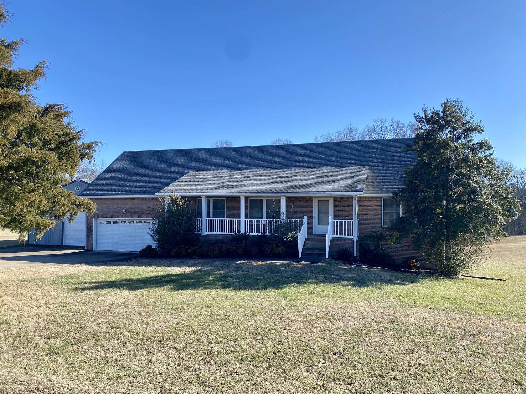 3.22 Acres of Residential Land with Home for Sale in Clarksville, Tennessee