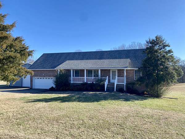 3.22 Acres of Residential Land with Home for Sale in Clarksville, Tennessee