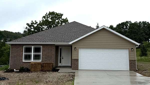 1.9 Acres of Land with Home for Sale in Kirbyville, Missouri