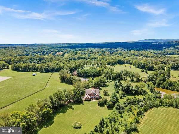 50.7 Acres of Land with Home for Sale in Leesburg, Virginia