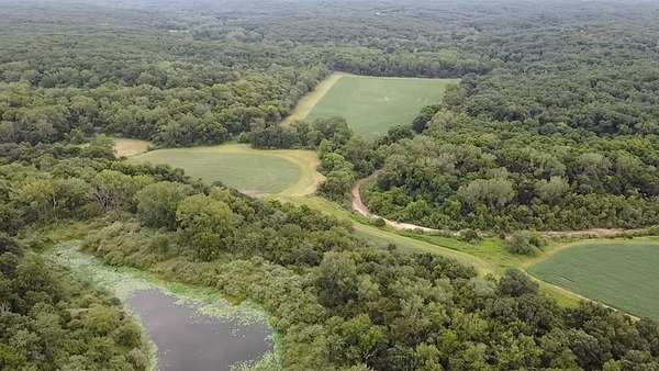 421 Acres of Agricultural Land for Sale in Kirksville, Missouri