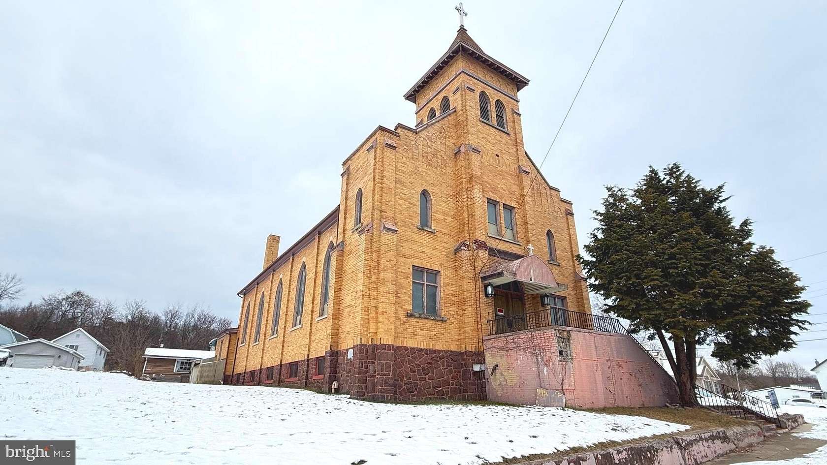 0.36 Acres of Mixed-Use Land for Sale in Nanticoke, Pennsylvania