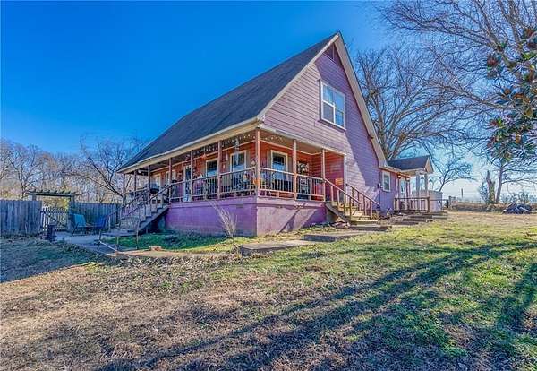 3.32 Acres of Residential Land with Home for Sale in Colcord, Oklahoma