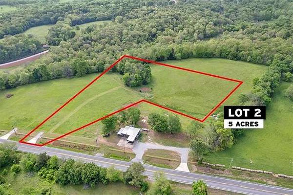5 Acres of Land for Sale in Fayetteville, Arkansas