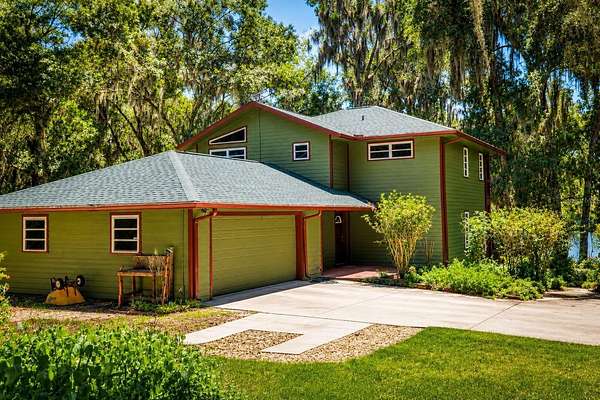 2.26 Acres of Land with Home for Sale in Hawthorne, Florida