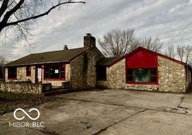 2 Acres of Residential Land with Home for Sale in Indianapolis, Indiana