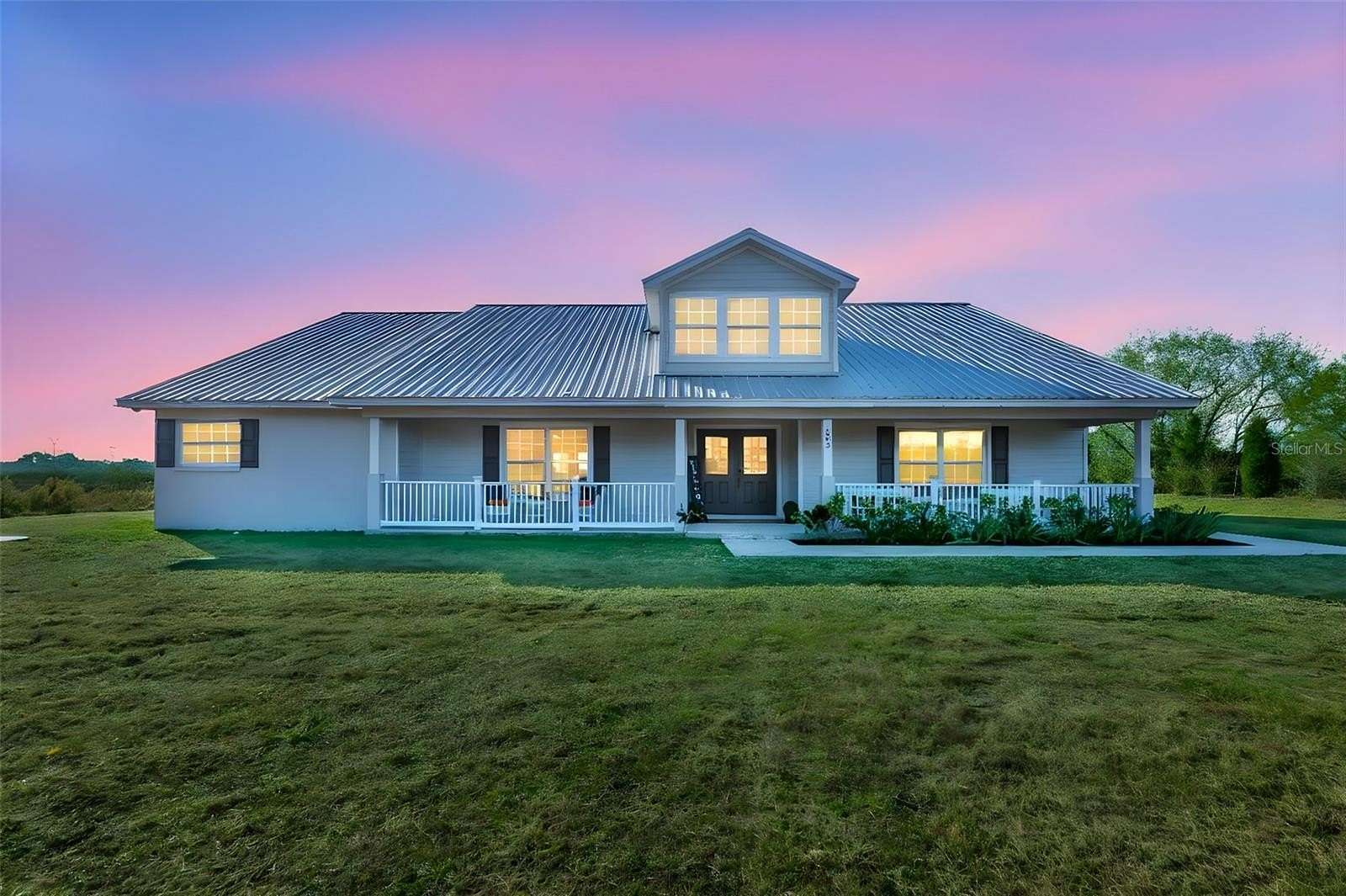 5.29 Acres of Land with Home for Sale in Plant City, Florida