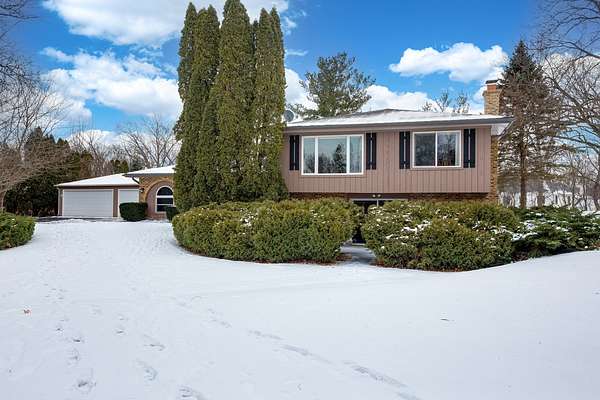 2.5 Acres of Residential Land with Home for Sale in West Chicago, Illinois