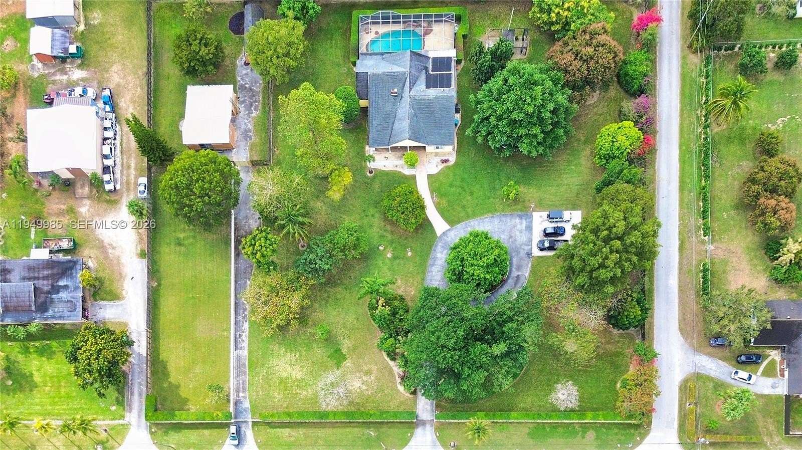 2.5 Acres of Land with Home for Sale in Homestead, Florida
