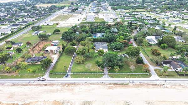 2.5 Acres of Land with Home for Sale in Homestead, Florida