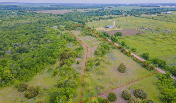 4.73 Acres of Residential Land for Sale in Hillsboro, Texas