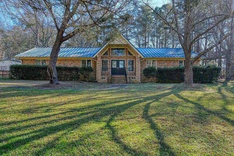 3 Acres of Residential Land with Home for Sale in Piedmont, South Carolina