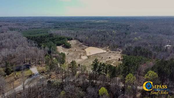 19 Acres of Recreational Land for Sale in Parsons, Tennessee