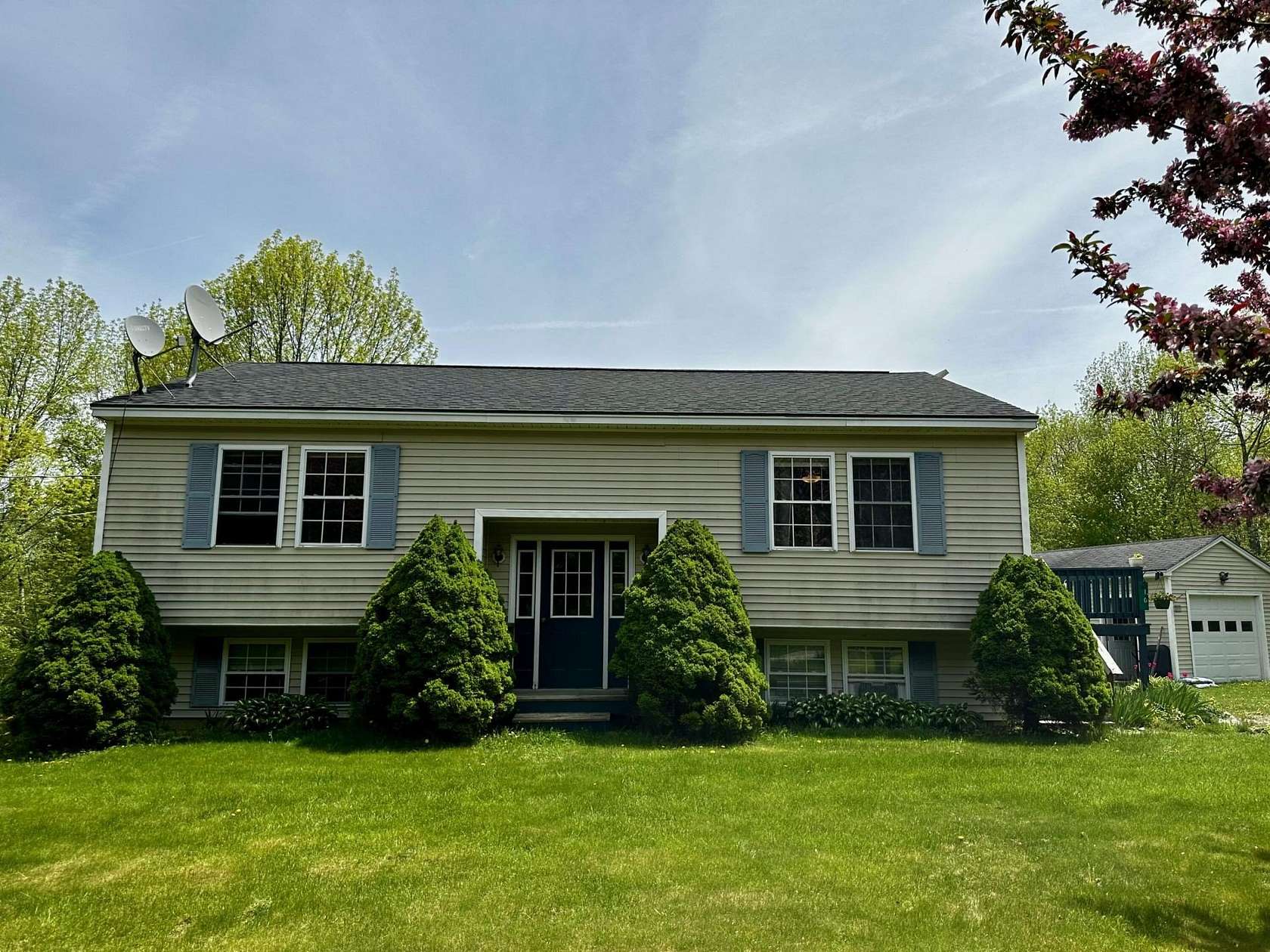2.38 Acres of Land with Home for Sale in Searsmont, Maine