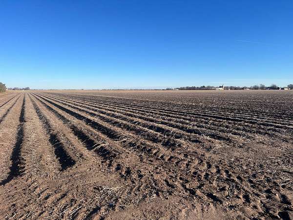 6 Acres of Residential Land for Sale in Central City, Nebraska