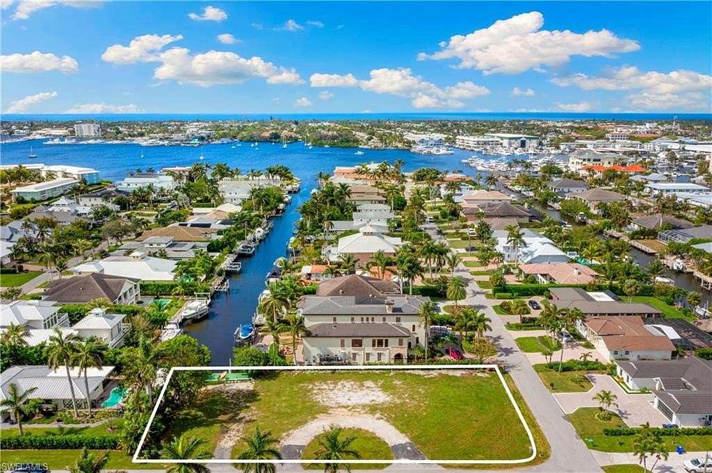 0.33 Acres of Residential Land for Sale in Naples, Florida