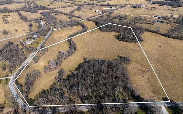 24.7 Acres of Agricultural Land for Sale in Walnut Grove, Missouri
