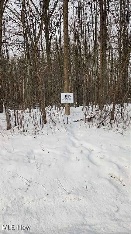 5 Acres of Residential Land for Sale in Austinburg, Ohio